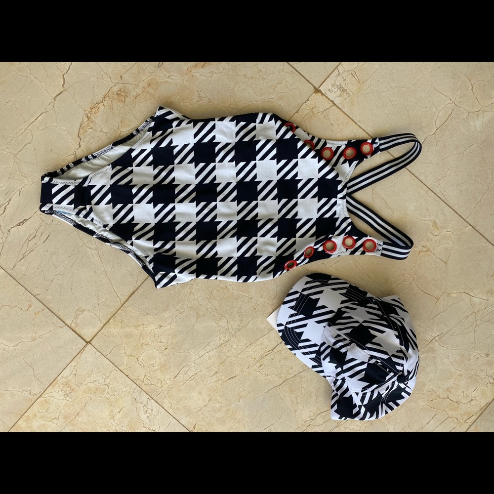 Solid and Striped one peace shim suit+ hat